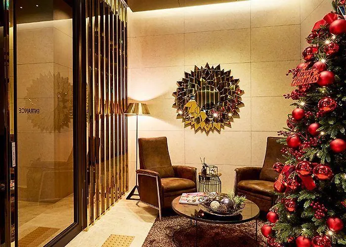 Hotel The Artist Yeoksam 3*