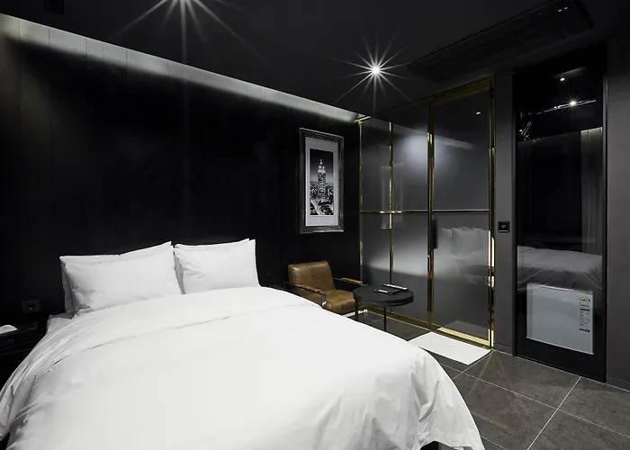 Hotel The Artist Yeoksam Seoul