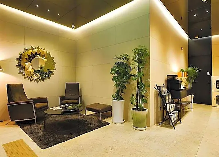 Motel Hotel The Artist Yeoksam Seoul