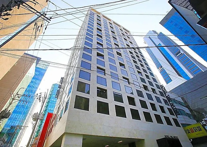 Hotel The Artist Yeoksam 3*