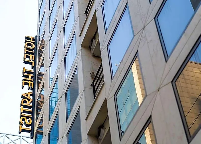 Motel Hotel The Artist Yeoksam Seoul