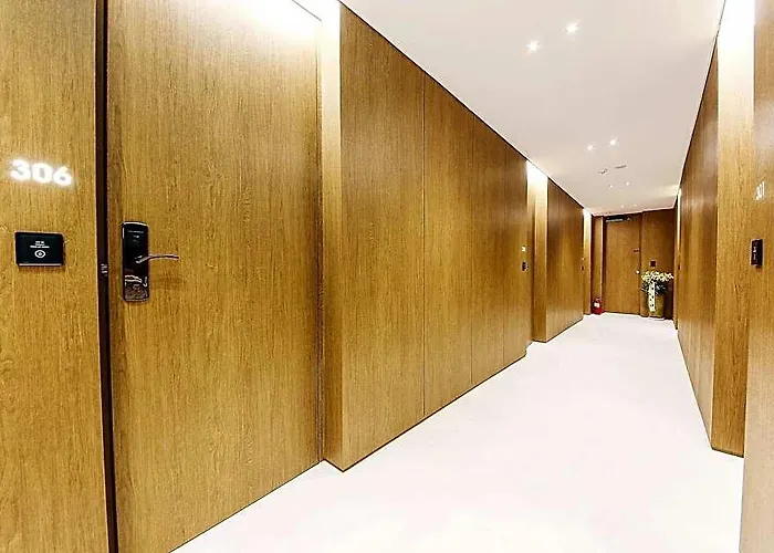 Hotel The Artist Yeoksam 3*