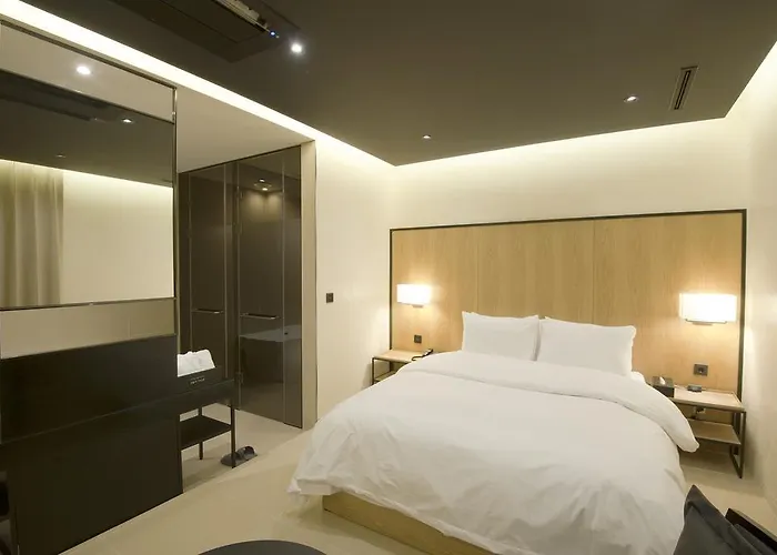Hotel The Artist Yeoksam 3* Seoul