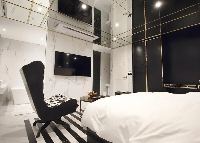 Hotel The Artist Yeoksam Motel
