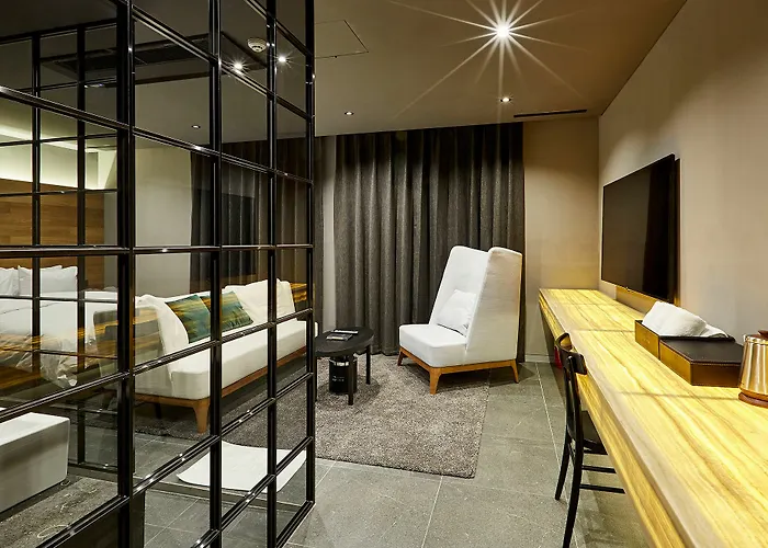 Hotel The Artist Yeoksam 3*