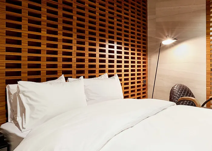 Motel Hotel The Artist Yeoksam Seoul